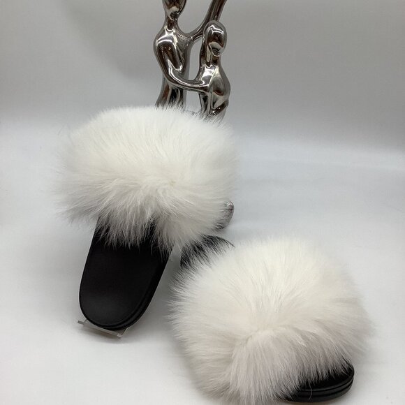 100% Real White Fox Fur Slides In-stock Fast shipping - Picture 1 of 2